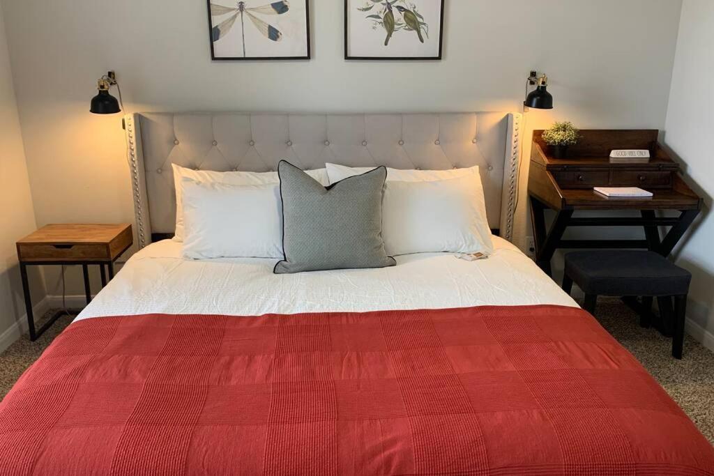 Newly Furnished 1Br Apartment W/ Hermann Park View 休斯敦 外观 照片